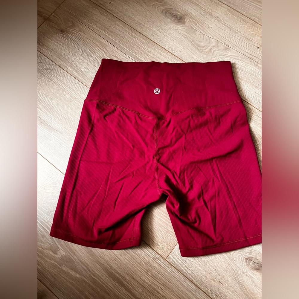 Lululemon Ribbed Spandex Shorts